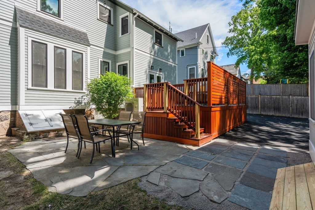 41 Brown Avenue Boston, MA 02131 - Photo 27 of 37