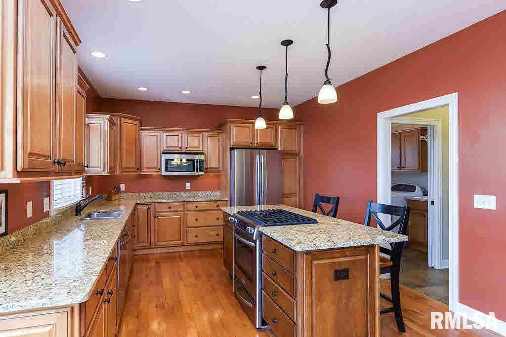 5674 Judge Road Bettendorf, IA 52722 - Photo 11 of 22 Gallery Image 11