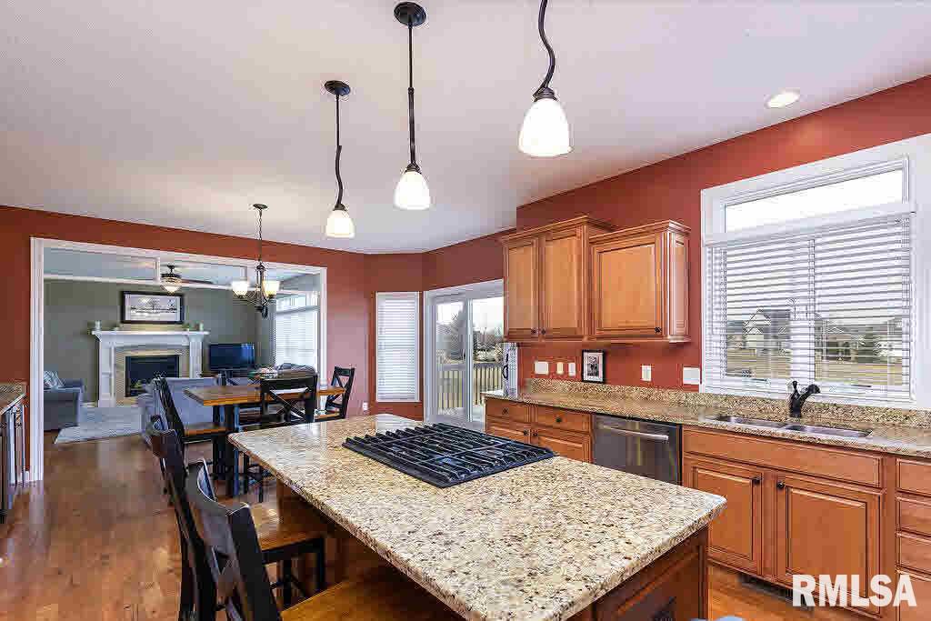 5674 Judge Road Bettendorf, IA 52722 - Photo 13 of 22 Gallery Image 13