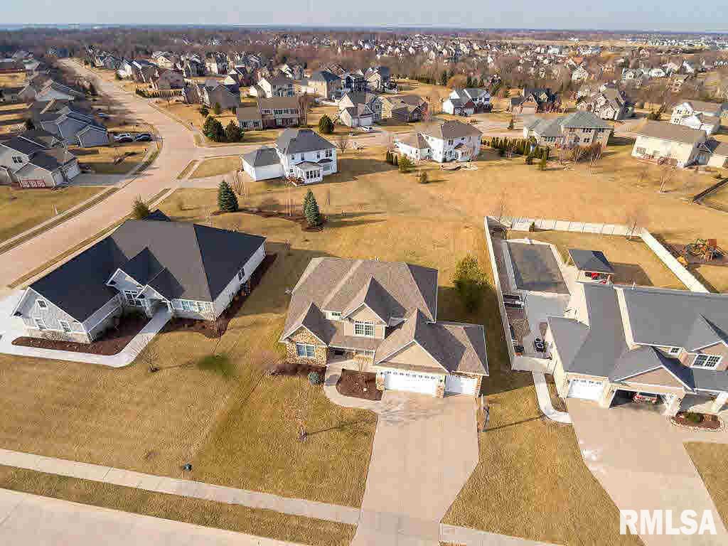 5674 Judge Road Bettendorf, IA 52722 - Photo 20 of 22 Gallery Image 20