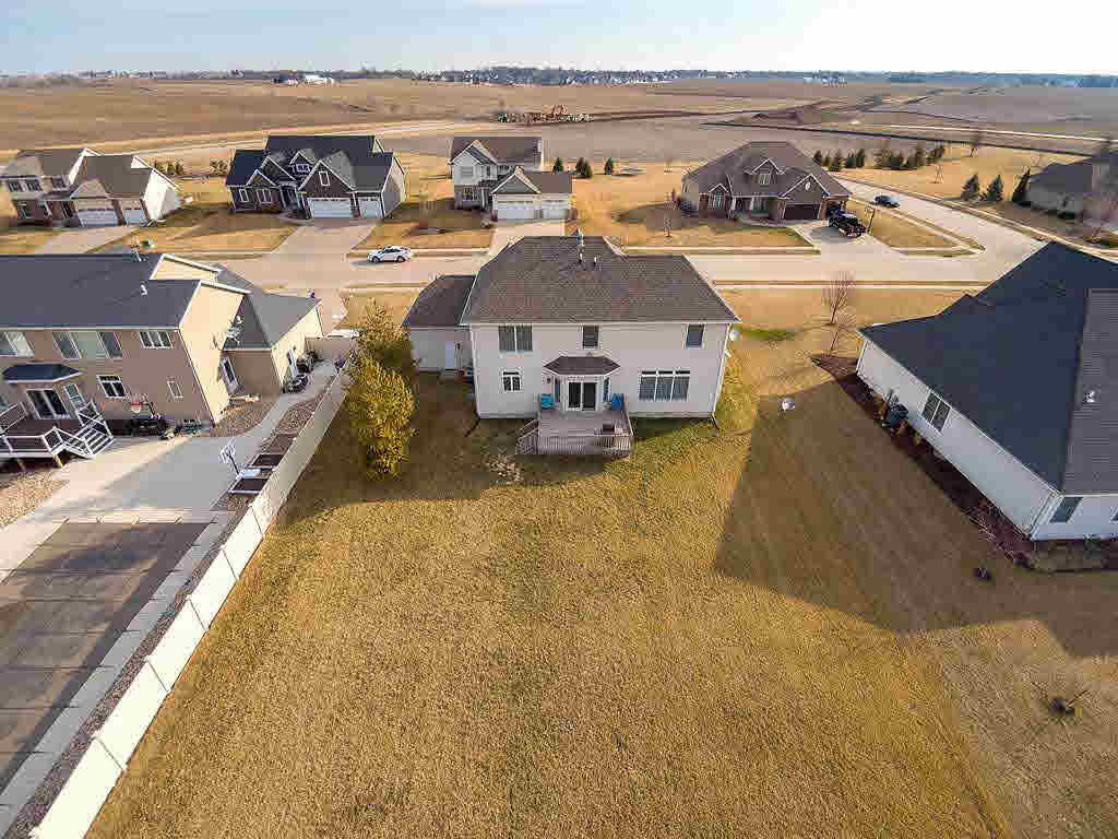 5674 Judge Road Bettendorf, IA 52722 - Photo 21 of 22 Gallery Image 21