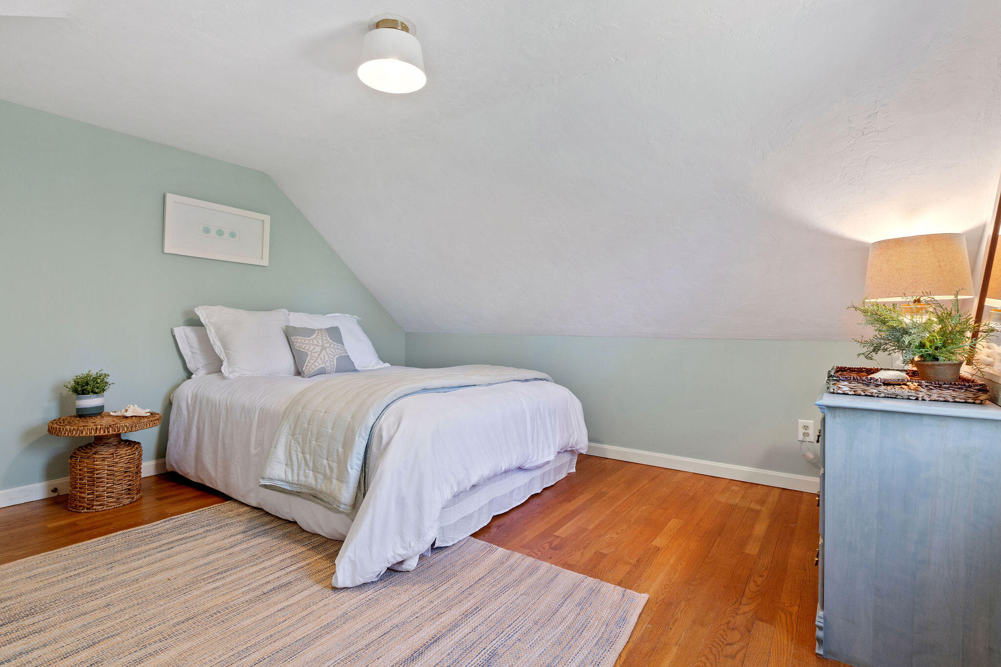 89 Screecham Way Cotuit, MA 02635 - Photo 42 of 50 89ScreechamWay-53-p