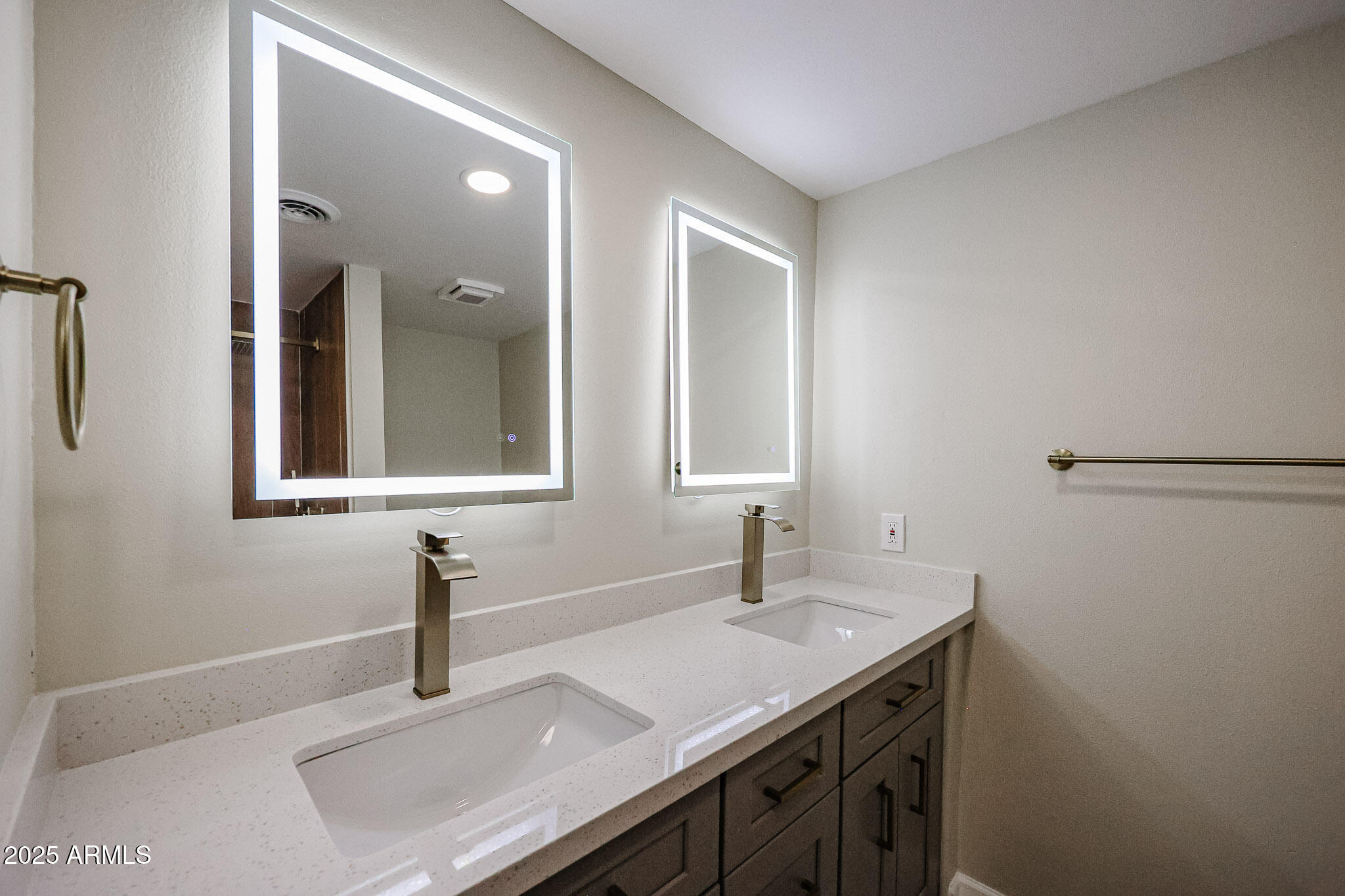 3716 West Griswold Road Phoenix, AZ 85051 - Photo 35 of 56 B (25)