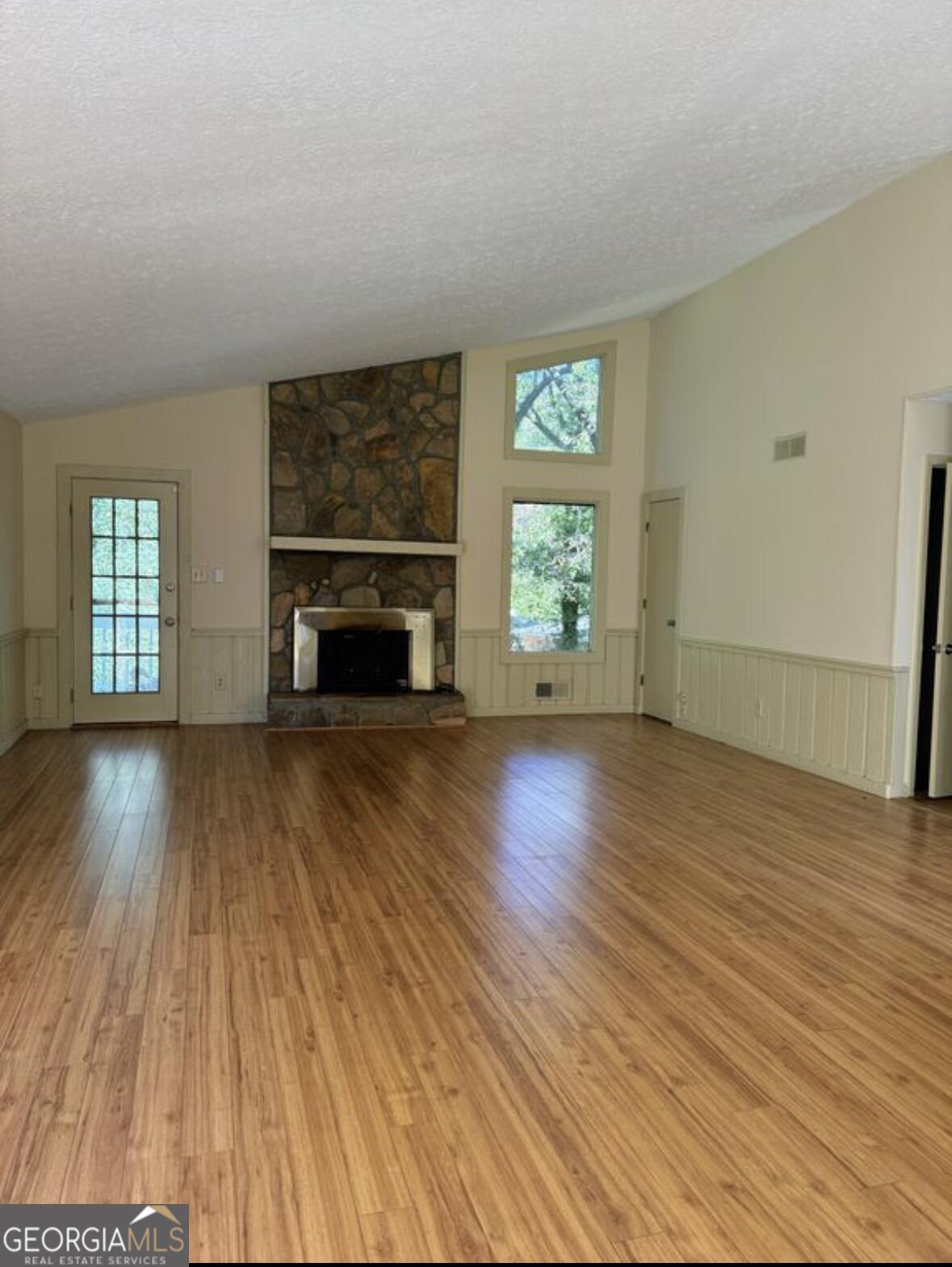 2905 Hembree Road Northeast Marietta, GA 30062 - Photo 4 of 6