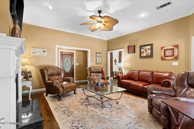 $339,900 | 14 Summer Pl Circle, Hattiesburg, MS 39402