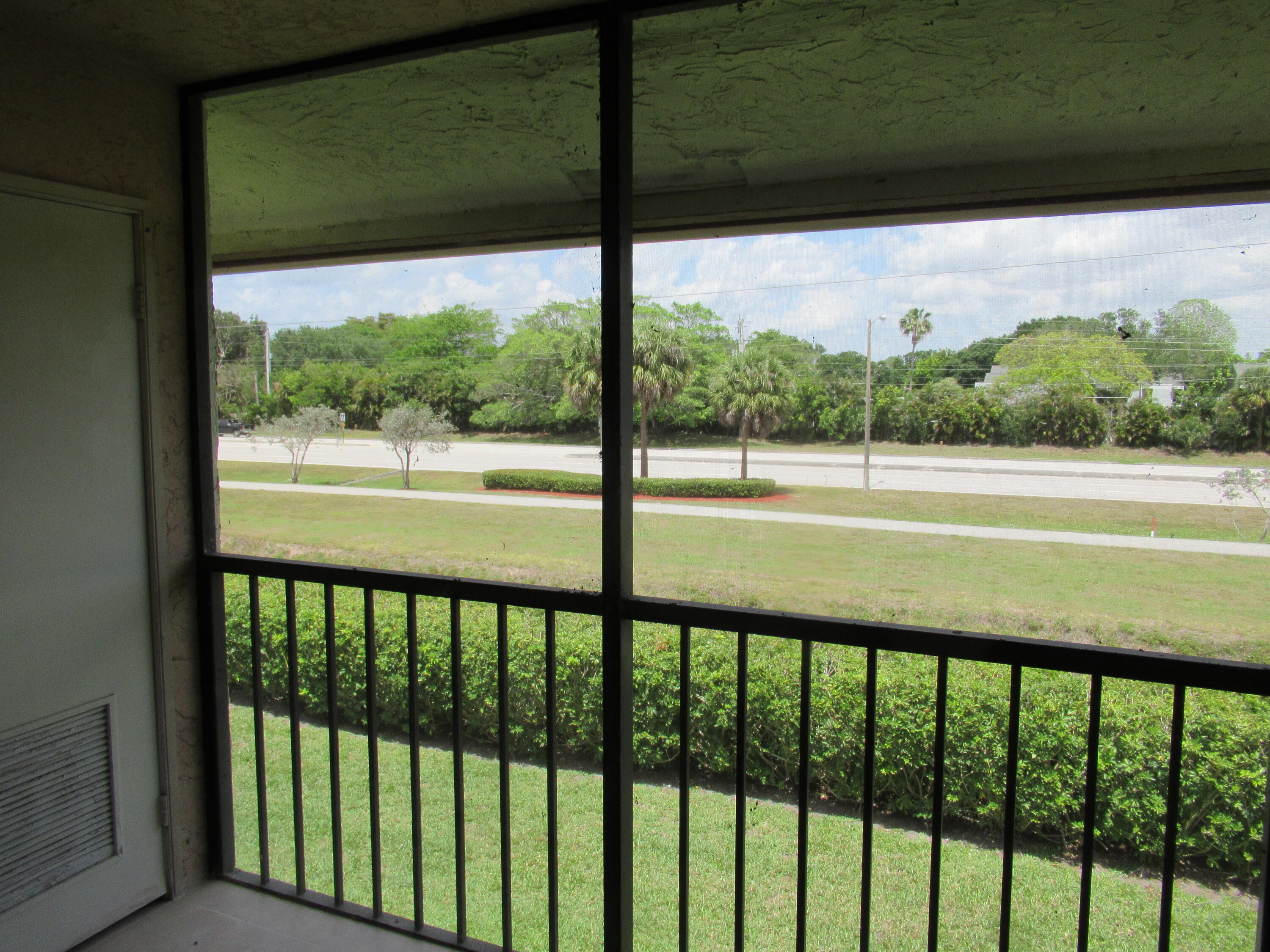 22088 Palms Way, Unit 202 Boca Raton, FL 33433 - Photo 19 of 31 19
