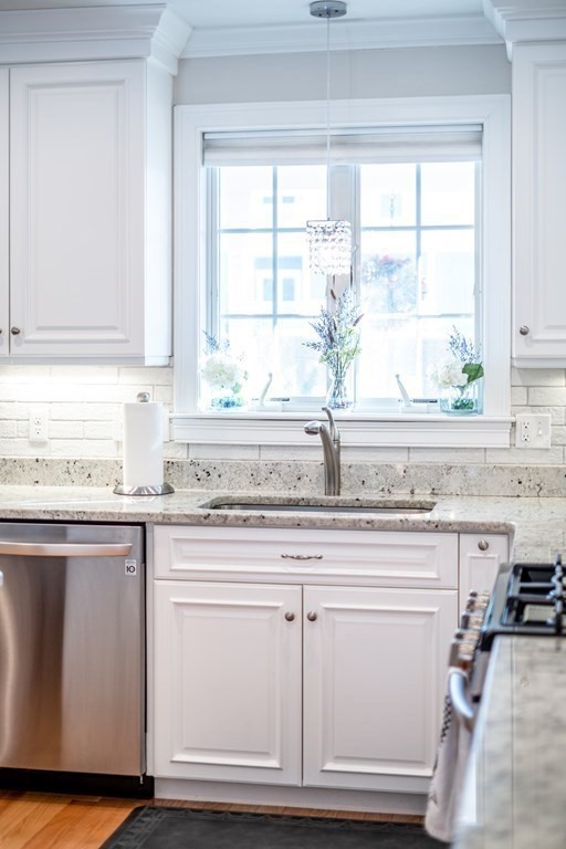 24 Dexter Road, Unit 24 Foxboro, MA 02035 - Photo 5 of 36 Gallery Image 5