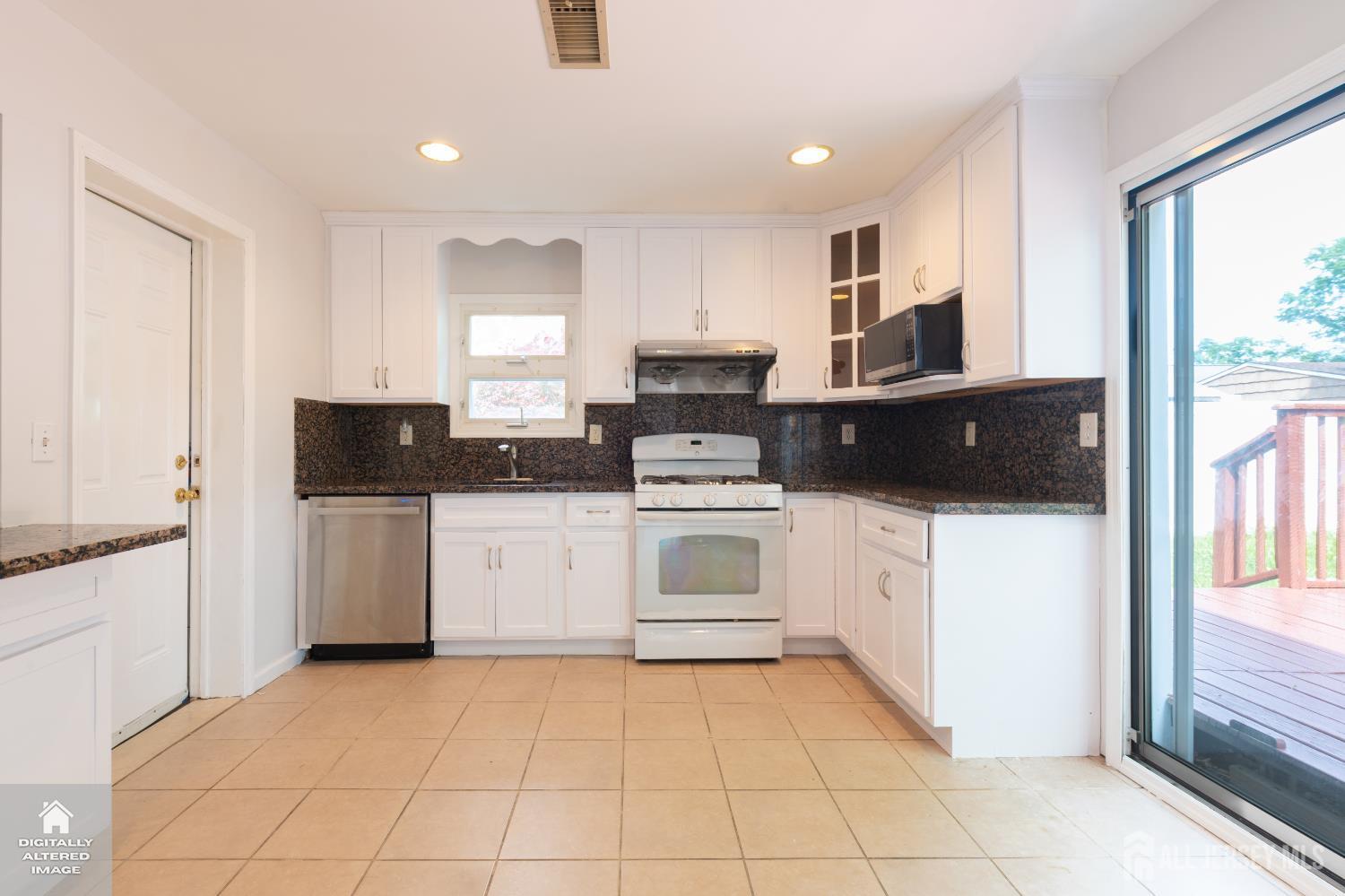 369 Fairview Avenue Colonia, NJ 07067 - Photo 12 of 21