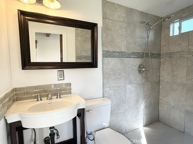 $1,900 | 5902 North Orangecrest Avenue, Unit ADU, Azusa, CA 91702