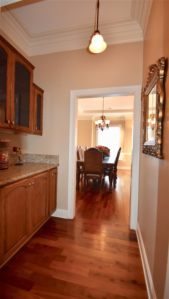 1130 Summer Spring Road Collierville, TN 38017 - Photo 5 of 25