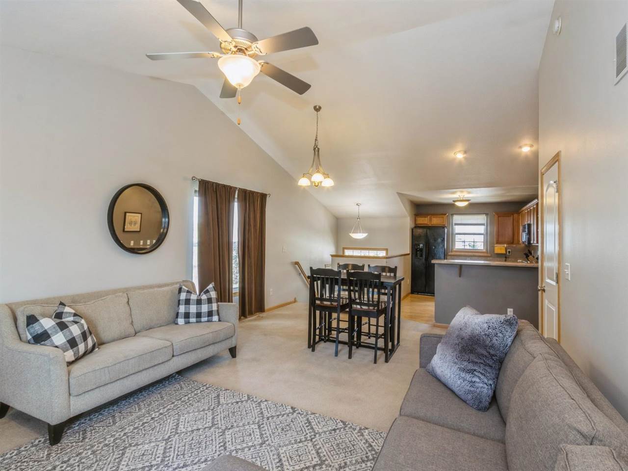 85 South Park Ridge Road North Liberty, IA 52317 - Photo 5 of 32 Gallery Image 5