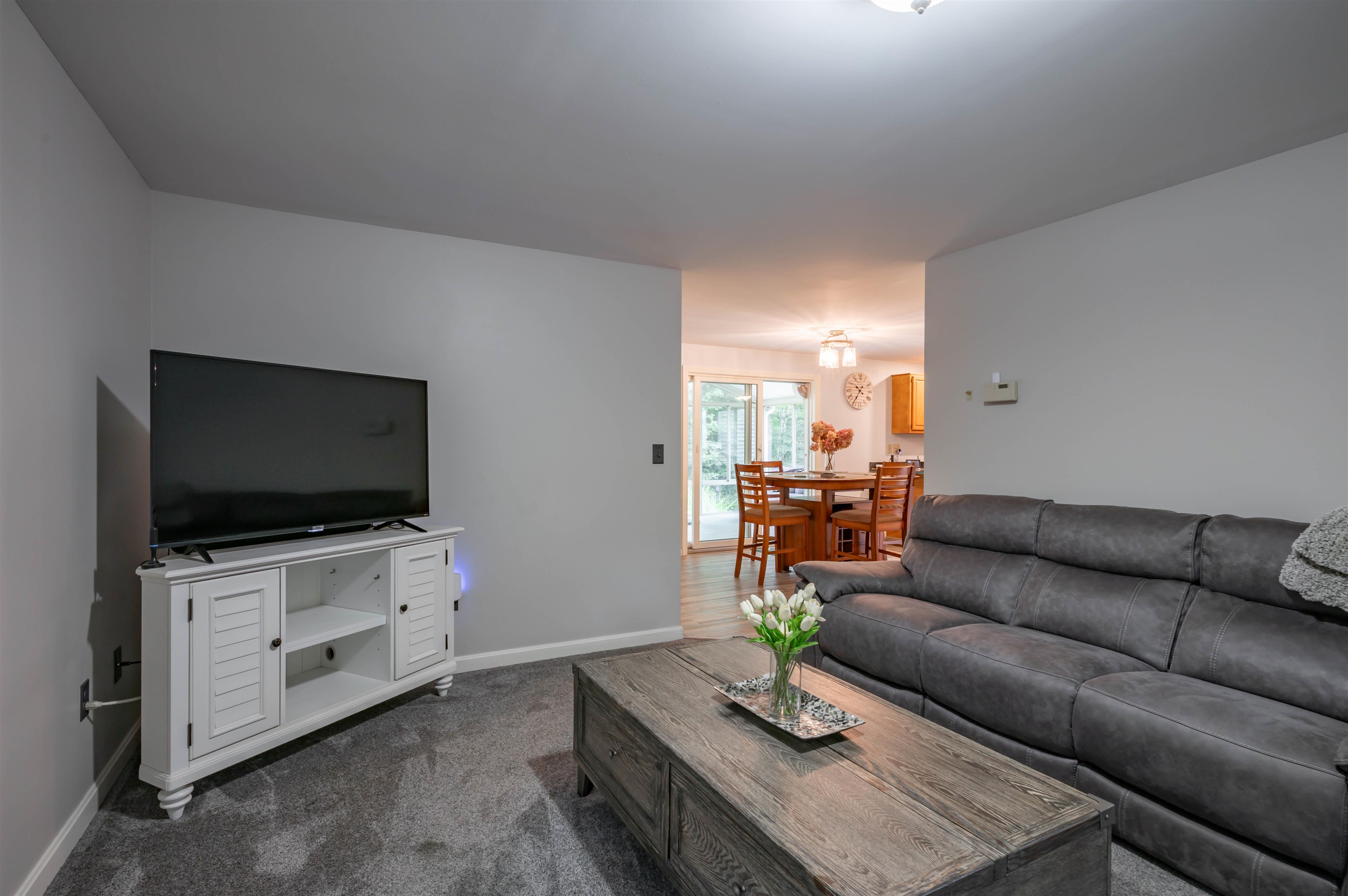 5 Blake Road Raymond, NH 03077 - Photo 11 of 55 Gallery Image 11