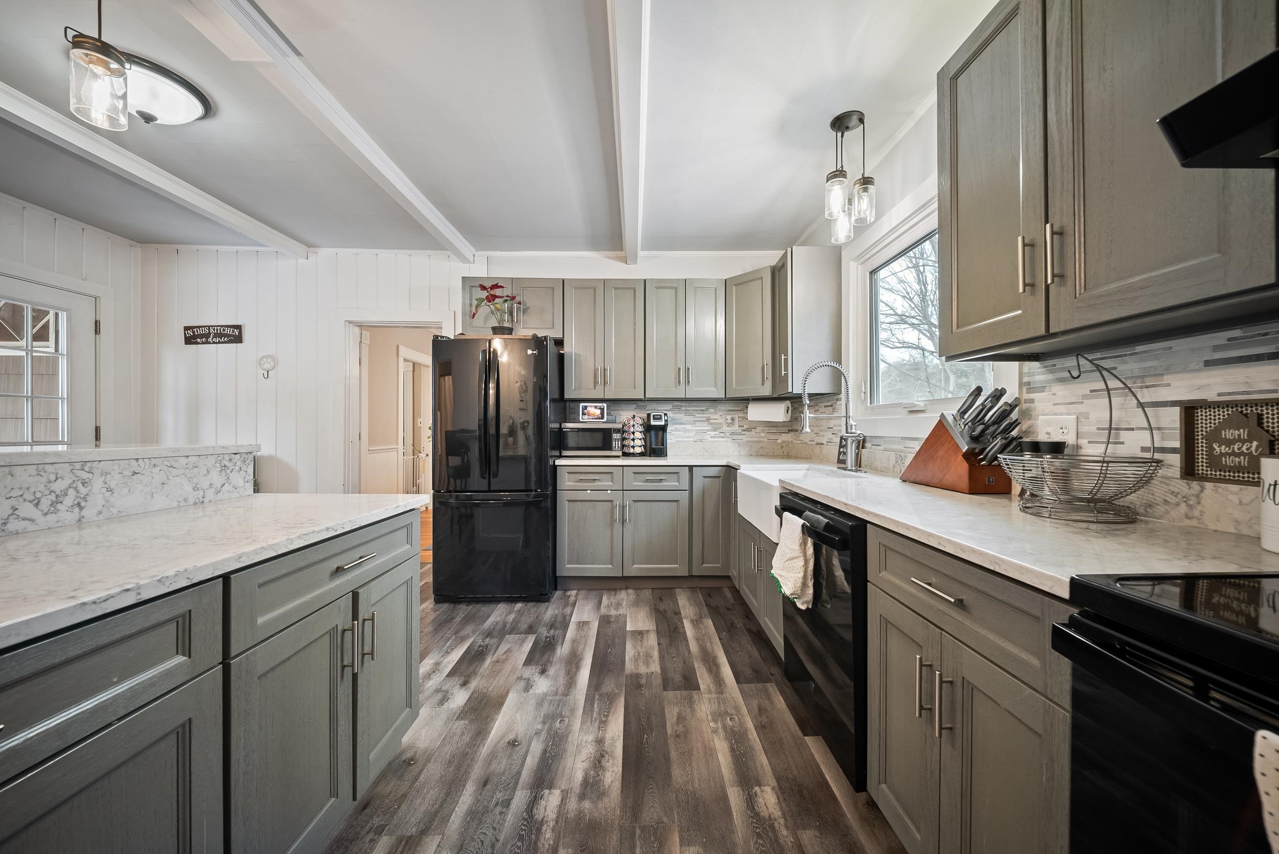 362 North State Street Concord, NH 03301 - Photo 7 of 45