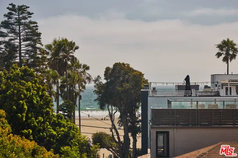 $7,695,000 | 33 26th Avenue, Venice, CA 90291