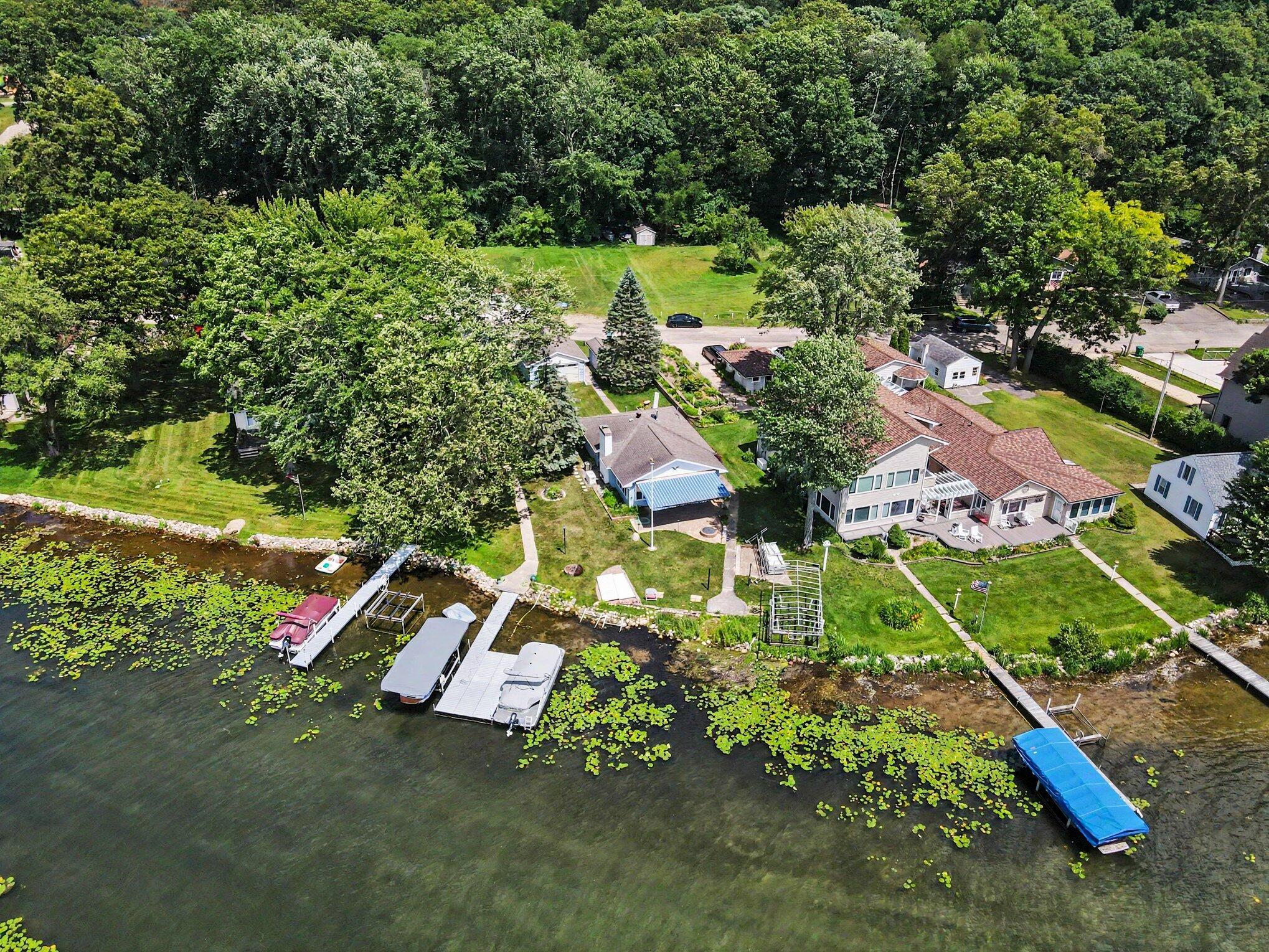 11169 Lakeshore Drive Three Rivers, MI 49093 - Photo 29 of 35 031_file_1905