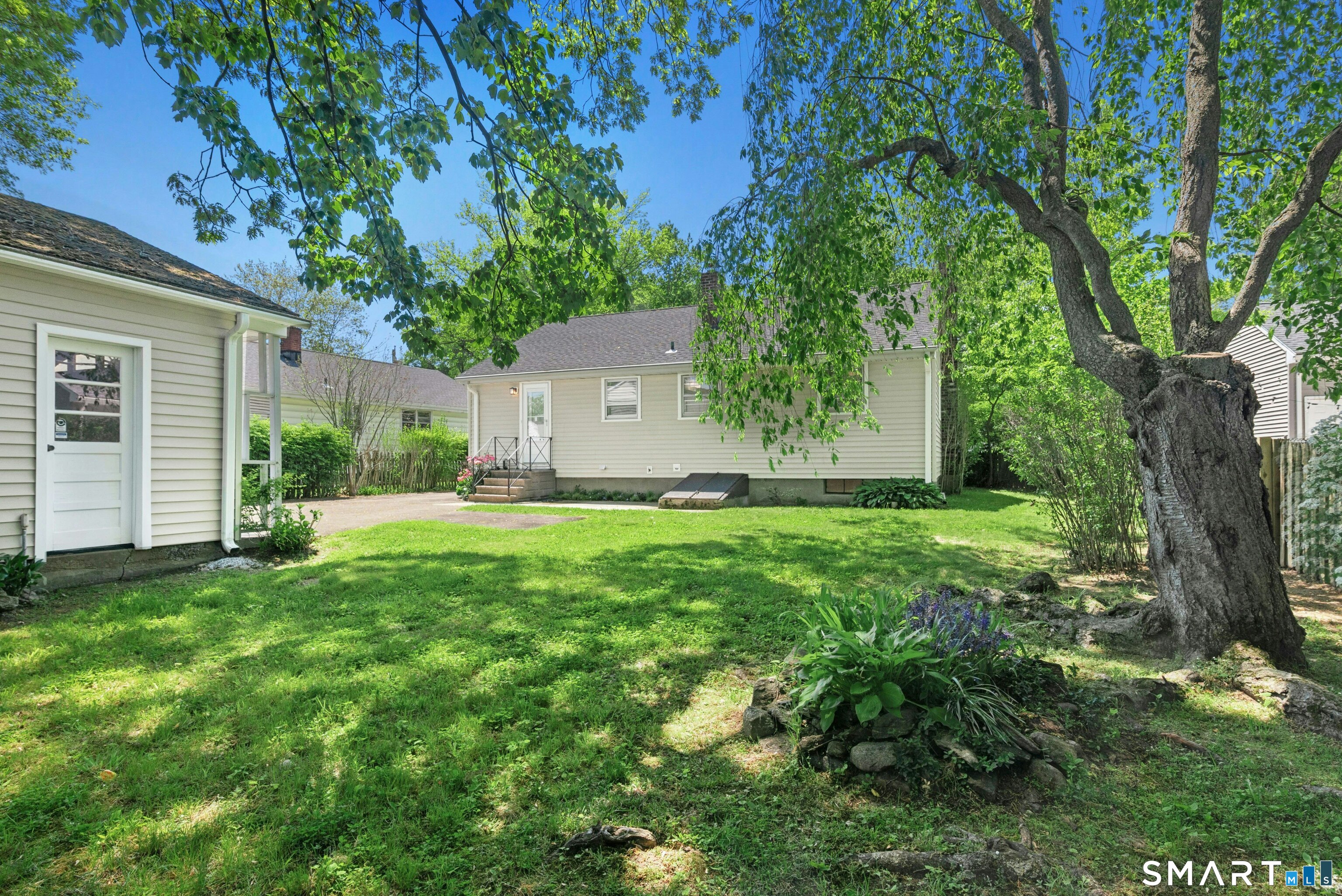 140 Spring Street Stratford, CT 06614 - Photo 27 of 28