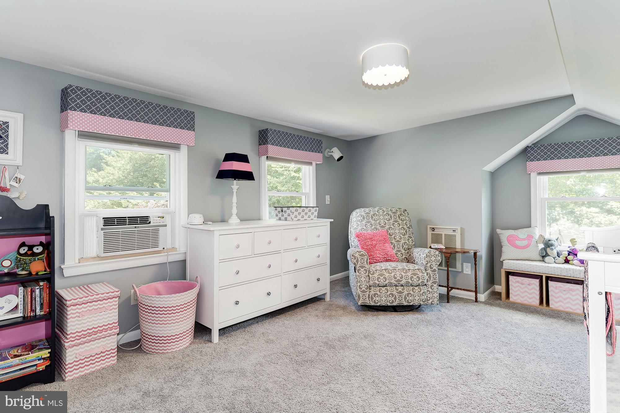 10819 Meadowhill Road Silver Spring, MD 20901 - Photo 17 of 30 Bedroom