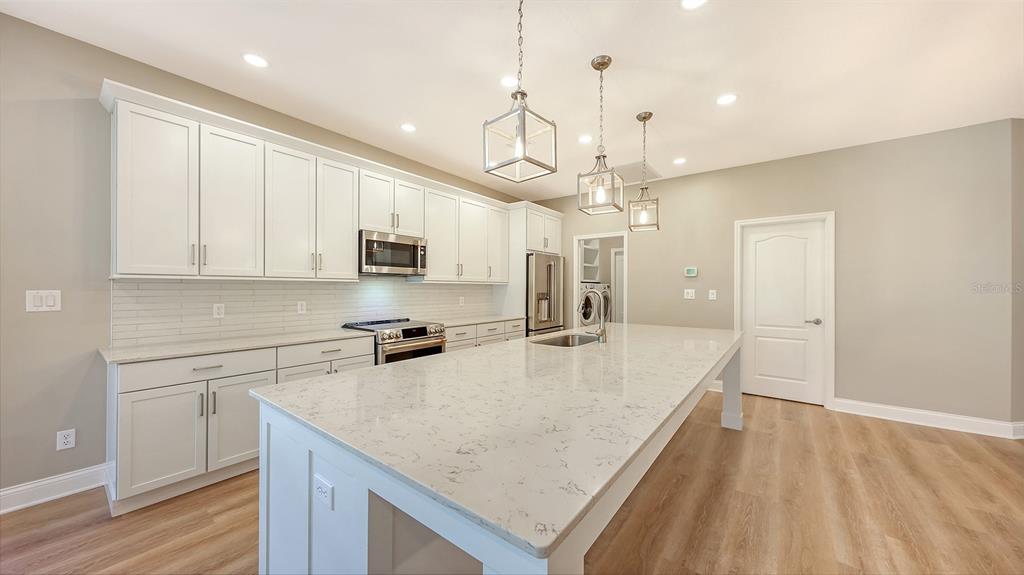 6716 Spring Moss Place Lakewood Ranch, FL 34202 - Photo 12 of 52