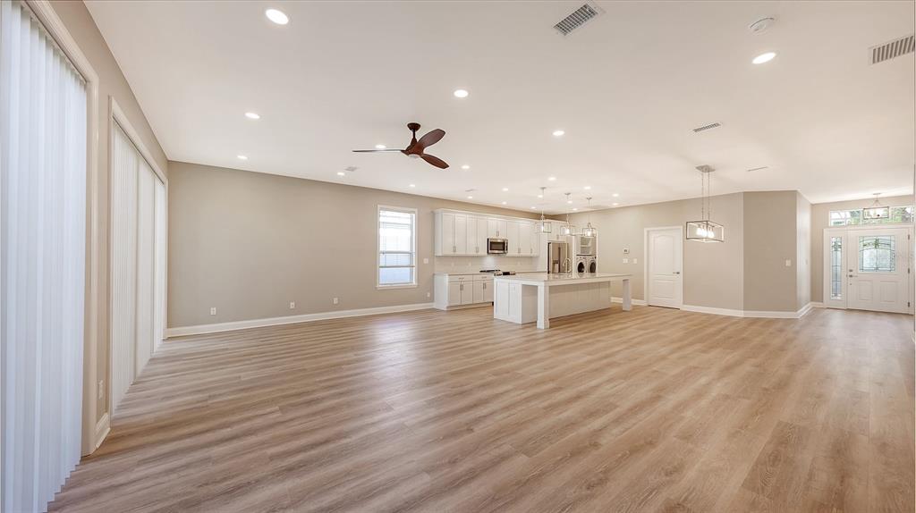 6716 Spring Moss Place Lakewood Ranch, FL 34202 - Photo 9 of 52