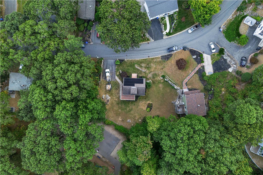 25 Smith Street Lincoln, RI 02865 - Photo 13 of 30