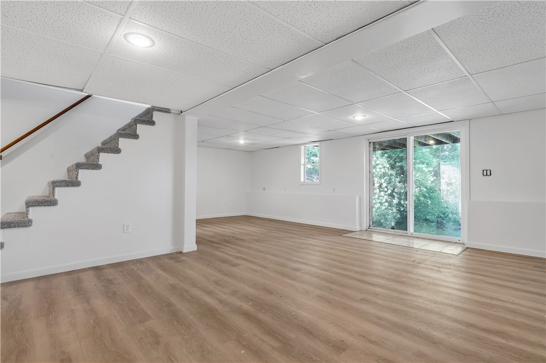 25 Smith Street Lincoln, RI 02865 - Photo 14 of 30