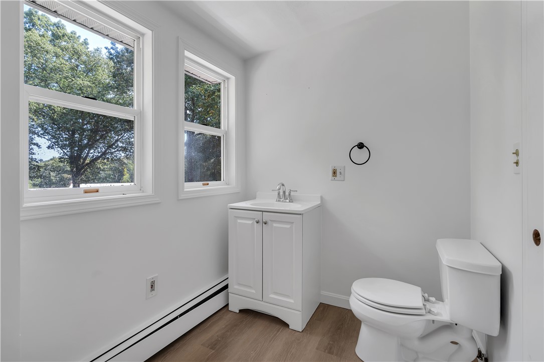 25 Smith Street Lincoln, RI 02865 - Photo 9 of 30