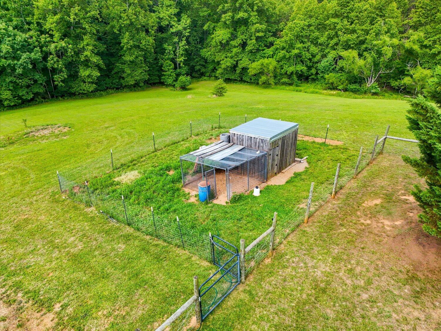 1107 Green Mountain Road Vinton, VA 24179 - Photo 27 of 41 25-1107 Green Mountain-25