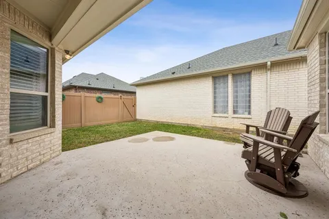 $515,000 | 733 Avignon Trail, Unit 83, Keller, TX 76248