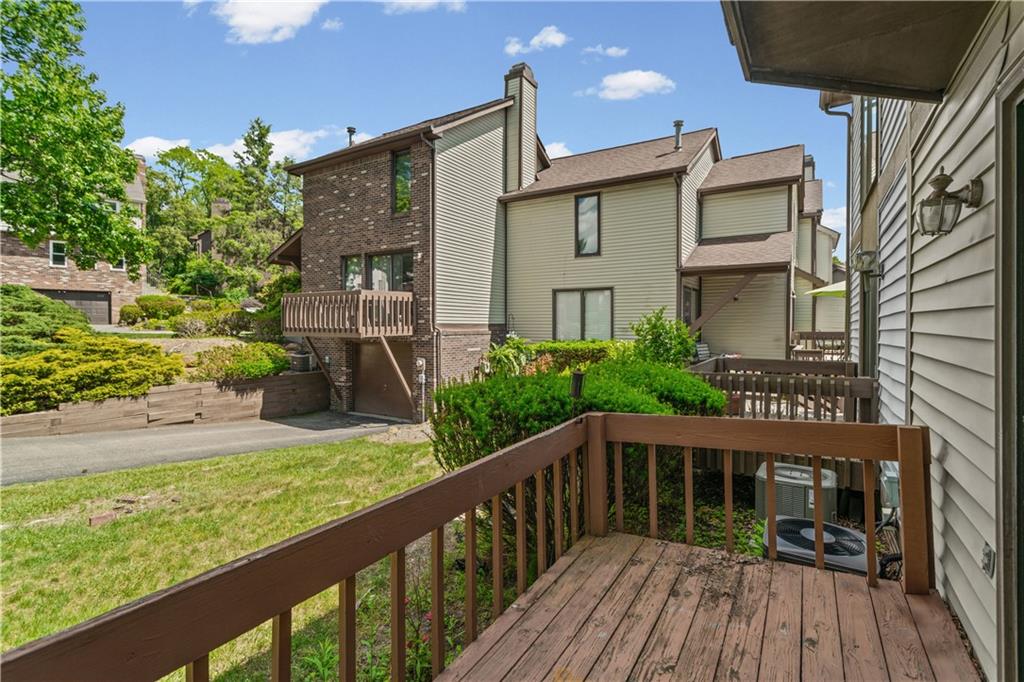 420 Spring Run Drive Monroeville, PA 15146 - Photo 35 of 43