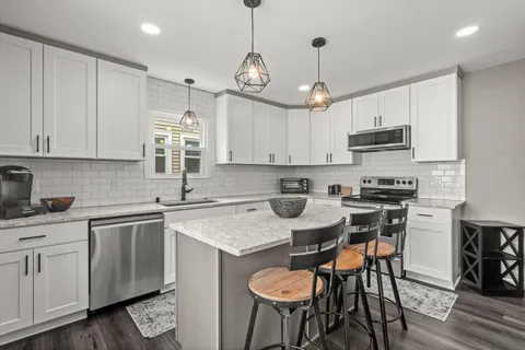 $349,900 | 1128 South 98th Street, West Allis, WI 53214