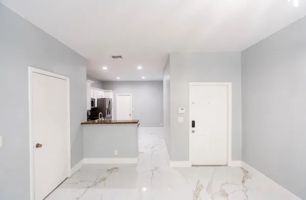 $3,400 | 1928 Madeira Drive, Weston, FL 33327