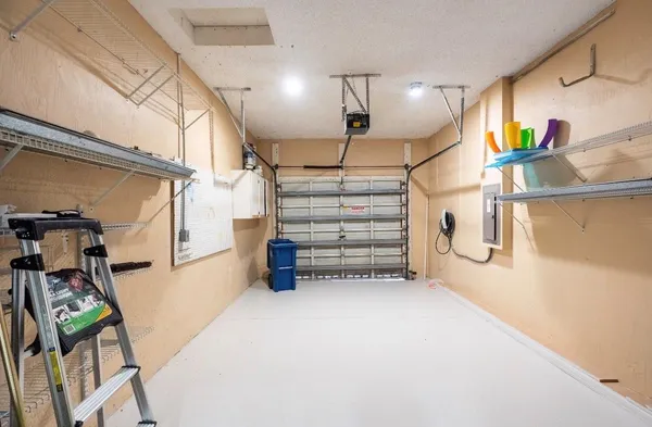 $3,400 | 1928 Madeira Drive, Weston, FL 33327