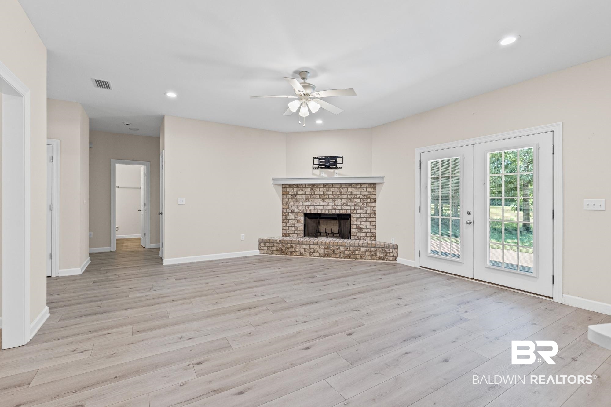 14185 George Younce Road Foley, AL 36535 - Photo 5 of 27 Gallery Image 5