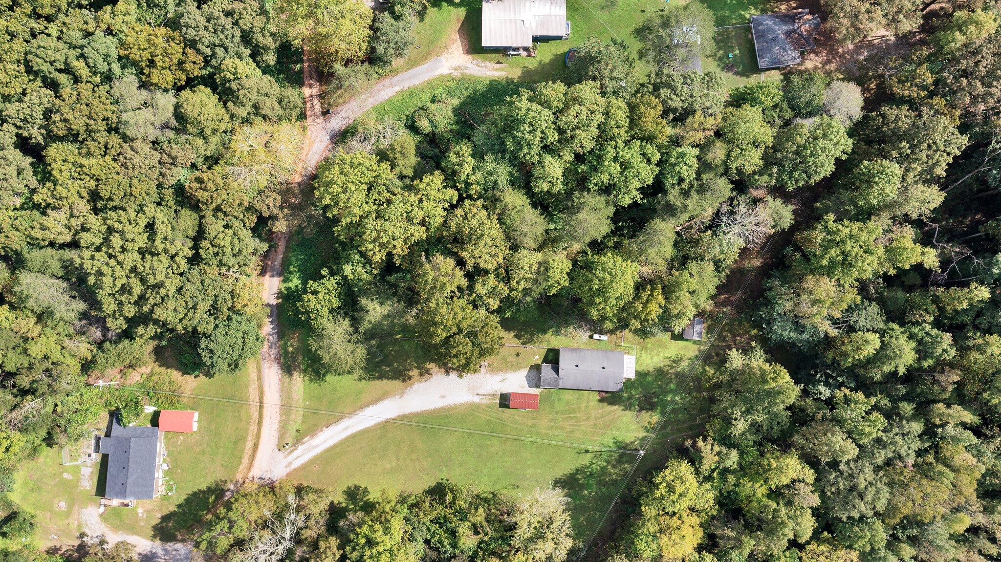 370 Phillips Road Jasper, TN 37347 - Photo 2 of 18 2-web-or-mls-DJI_0498