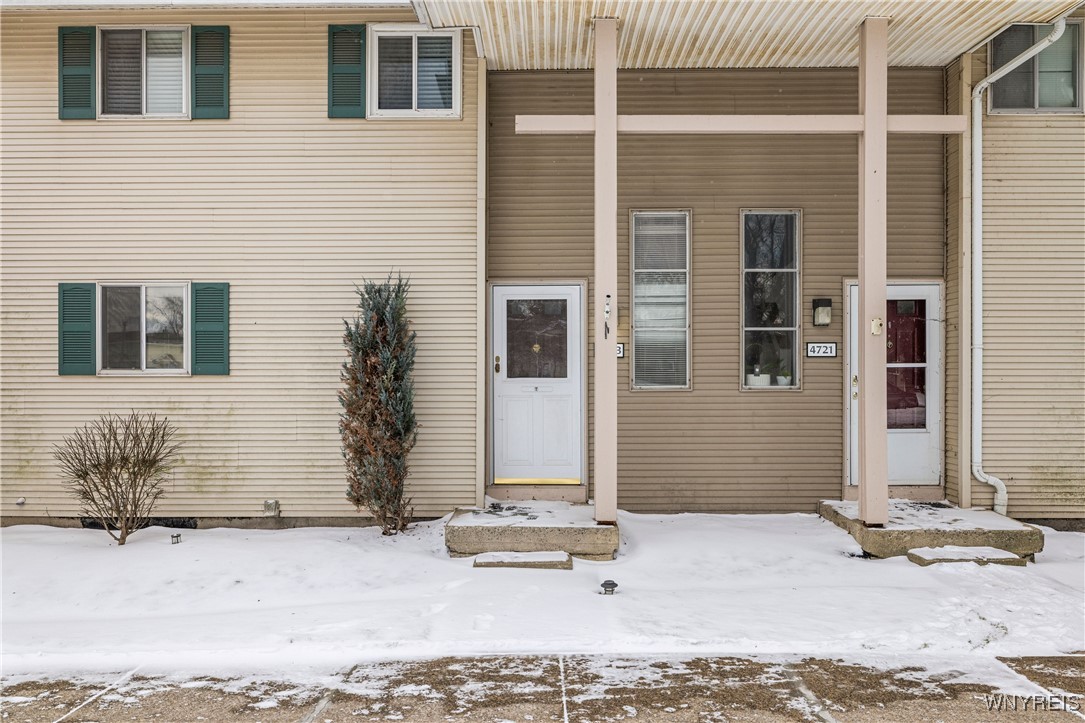 4723 Tuscarora Road Niagara, NY 14304 - Photo 4 of 31