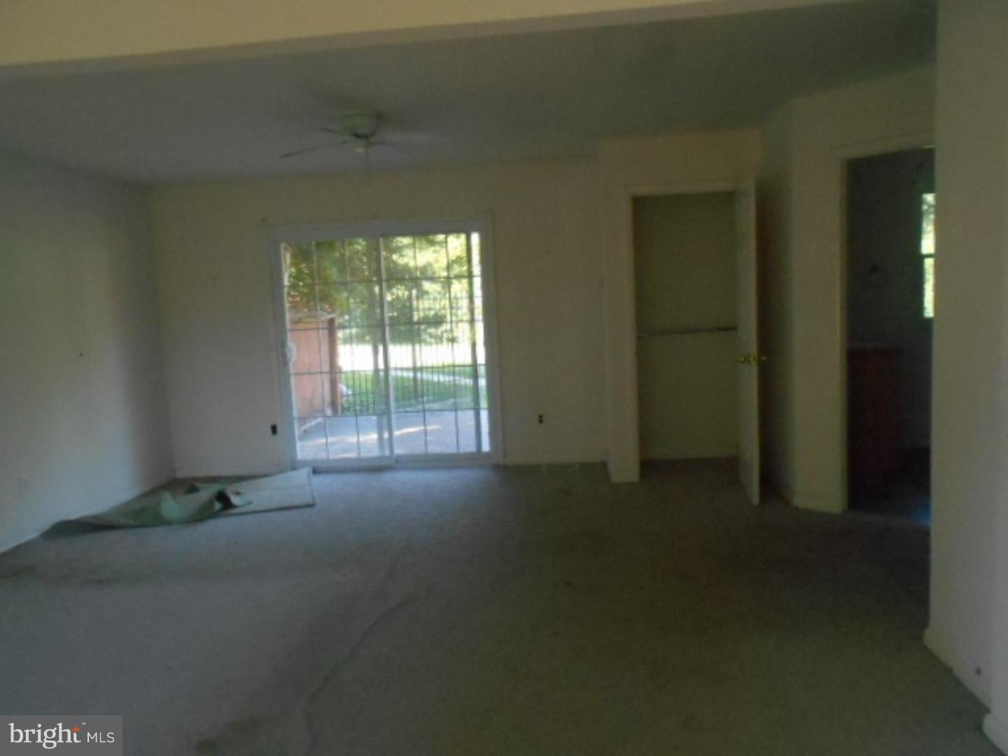 2074 Dutton Mill Road Newtown Square, PA 19073 - Photo 10 of 18 Bedroom - Main
