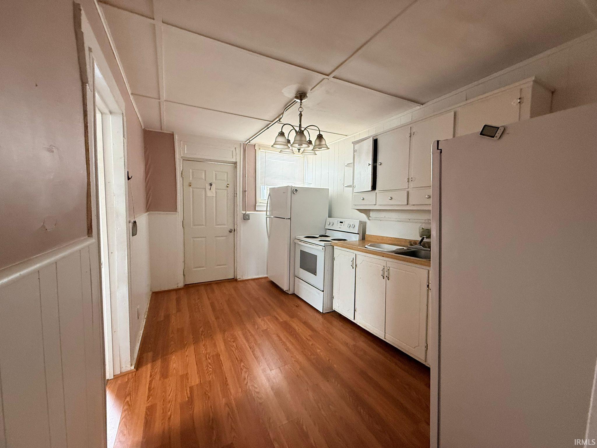 509 North High Street Salem, IN 47167 - Photo 6 of 18