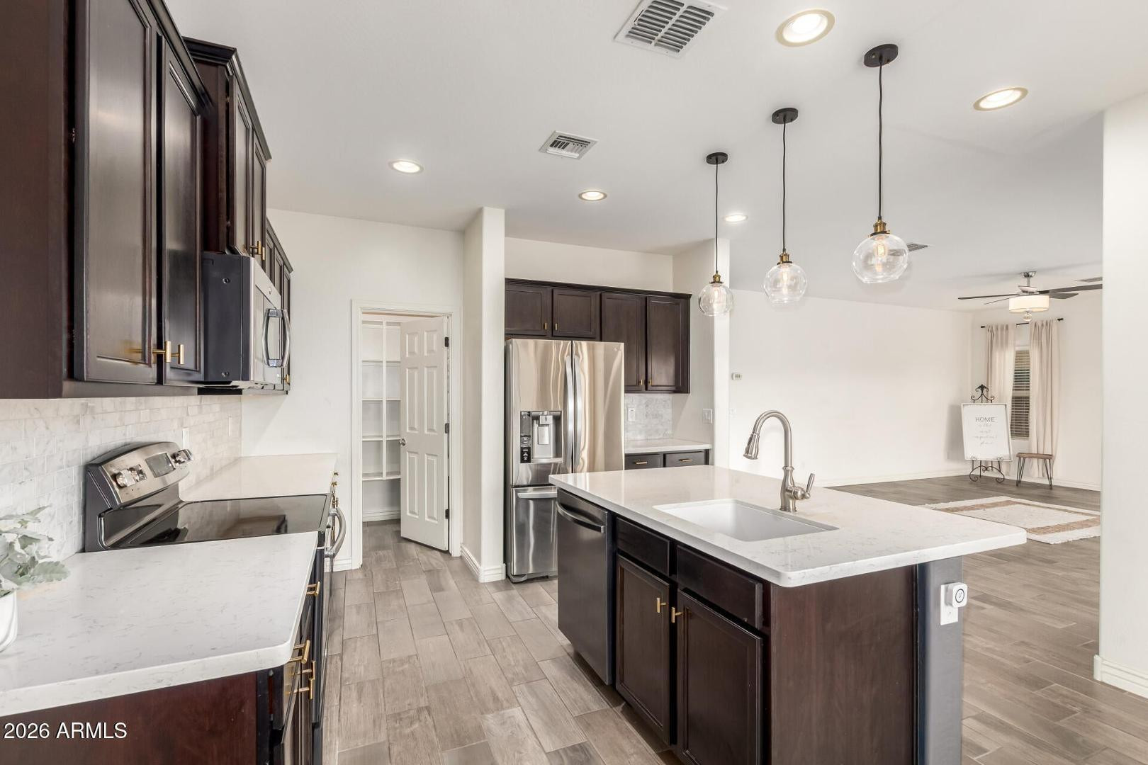 2756 East Hickory Street Gilbert, AZ 85298 - Photo 19 of 50 Photo #19