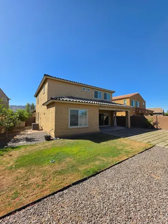 $2,995 | 2756 East Hickory Street, Gilbert, AZ 85298