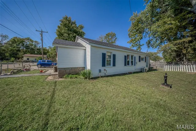 $99,900 | 902 West 4th Street, Salem, MO 65560