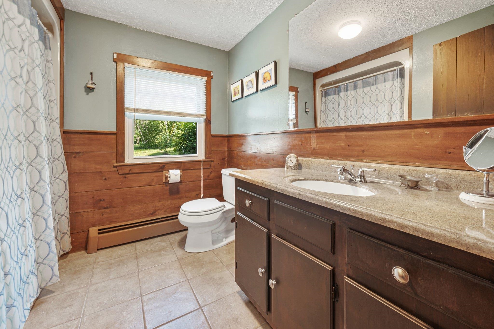 6 Holt Road Deerfield, NH 03037 - Photo 23 of 40