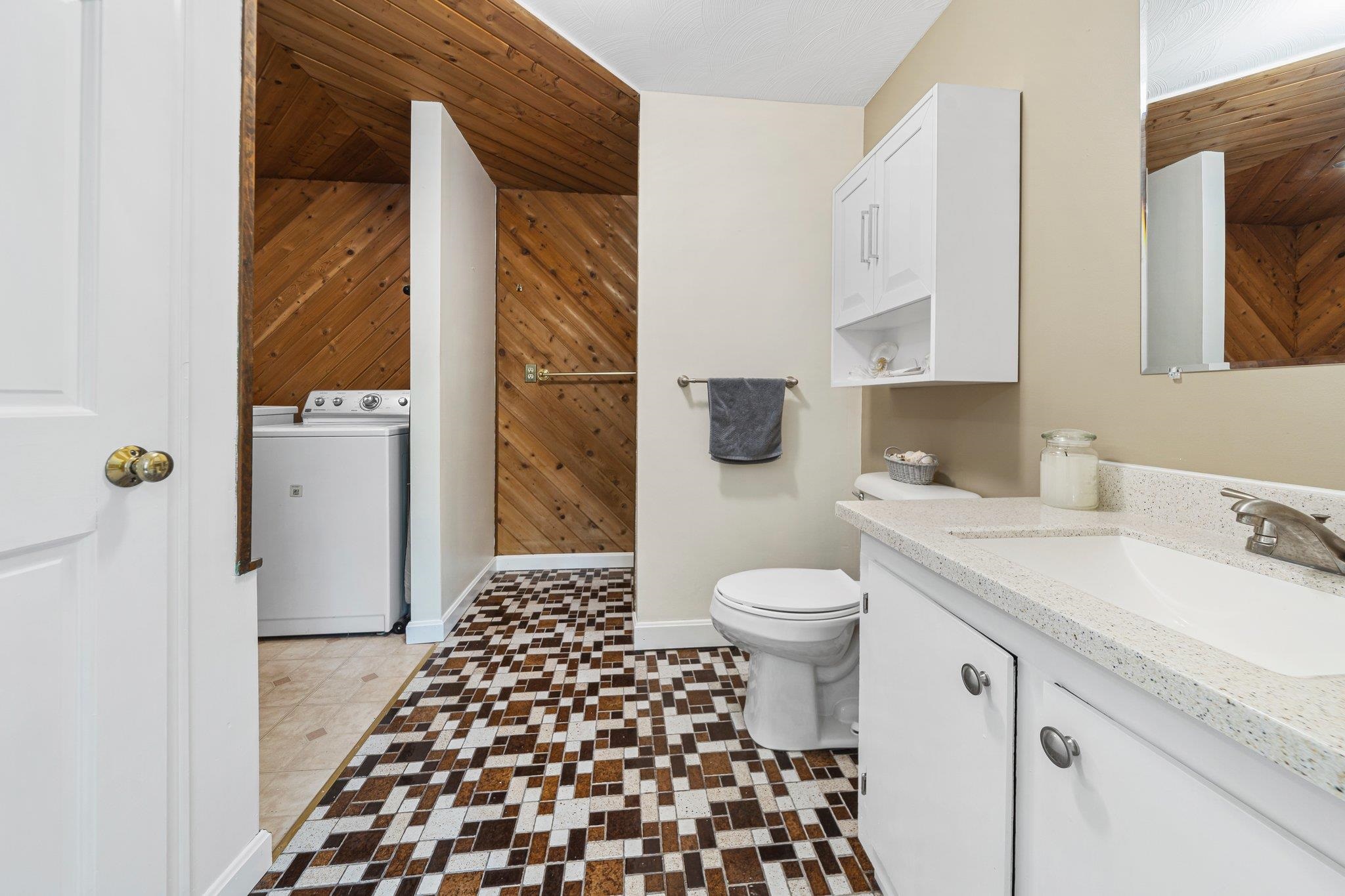 6 Holt Road Deerfield, NH 03037 - Photo 26 of 40