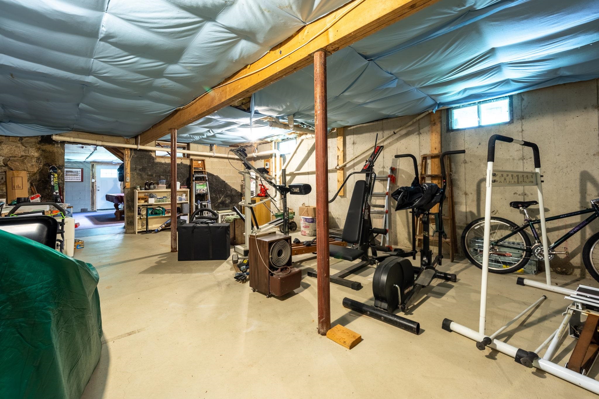 6 Holt Road Deerfield, NH 03037 - Photo 28 of 40