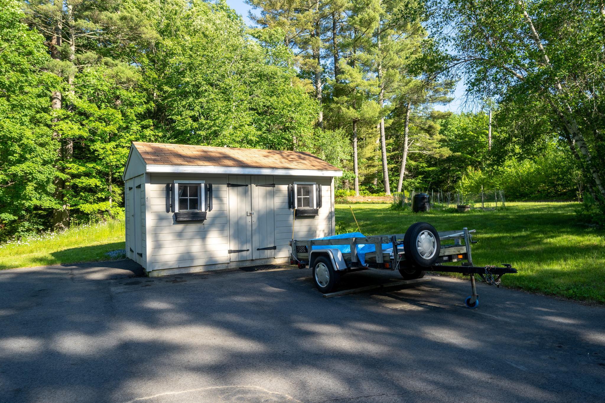 6 Holt Road Deerfield, NH 03037 - Photo 29 of 40