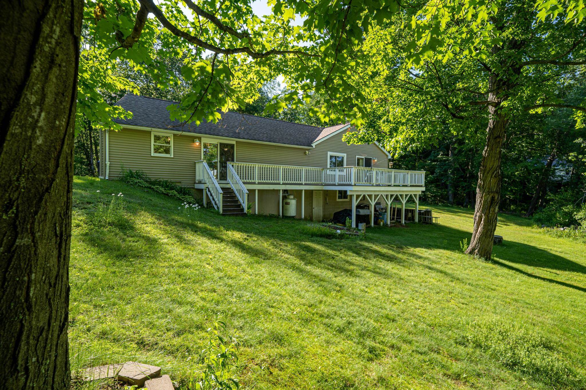 6 Holt Road Deerfield, NH 03037 - Photo 5 of 40