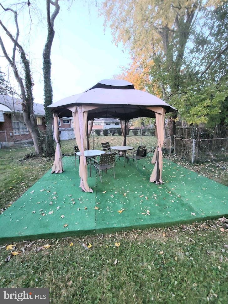 7408 Rockridge Road Baltimore, MD 21208 - Photo 12 of 14 Patio