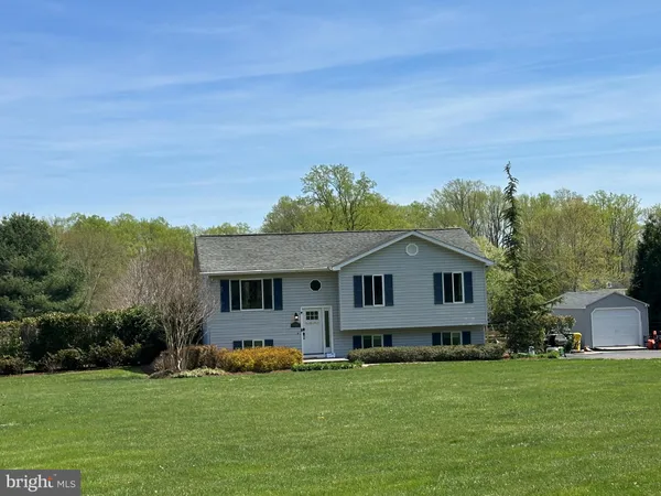 $785,000 | 3229 Beards Point Road, Davidsonville, MD 21035