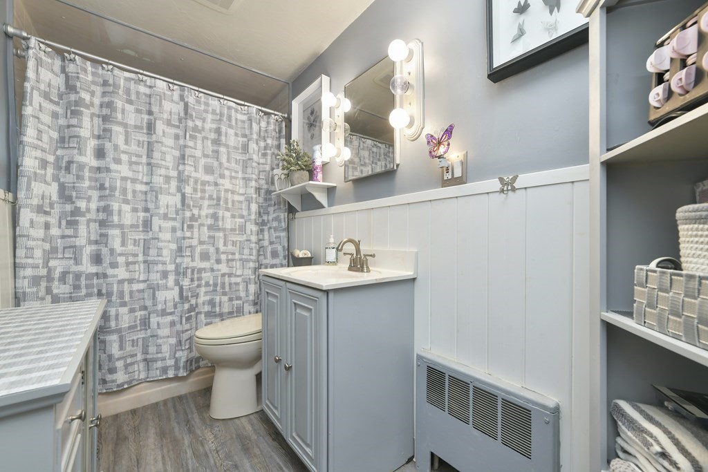 40 Robinwood Road Dedham, MA 02026 - Photo 20 of 34 Gallery Image 20