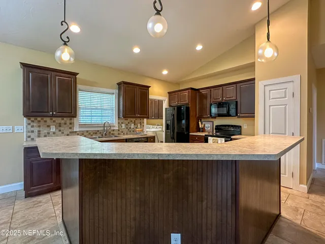 $550,000 | 14135 98th Street, Live Oak, FL 32060