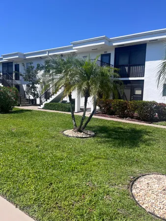 $1,800 | 14887 Bal Moral Lane, Unit 204, Delray Beach, FL 33446